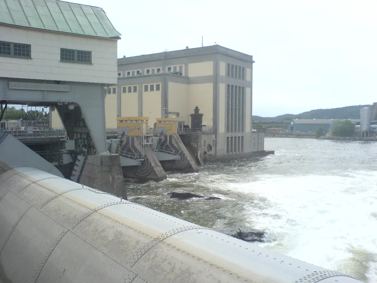 Göta Älv Lax (SFK Laxen) — Lilla Edet Power Station, view from the dam