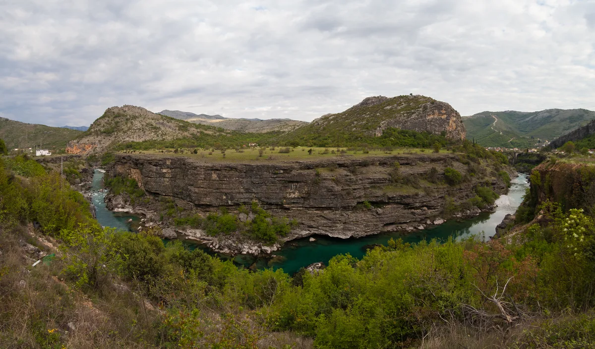 Morača & Cijevna (Podgorica area) — Río Moraca, norte de Podgorica, Montenegro, 2014-04-14, DD 09