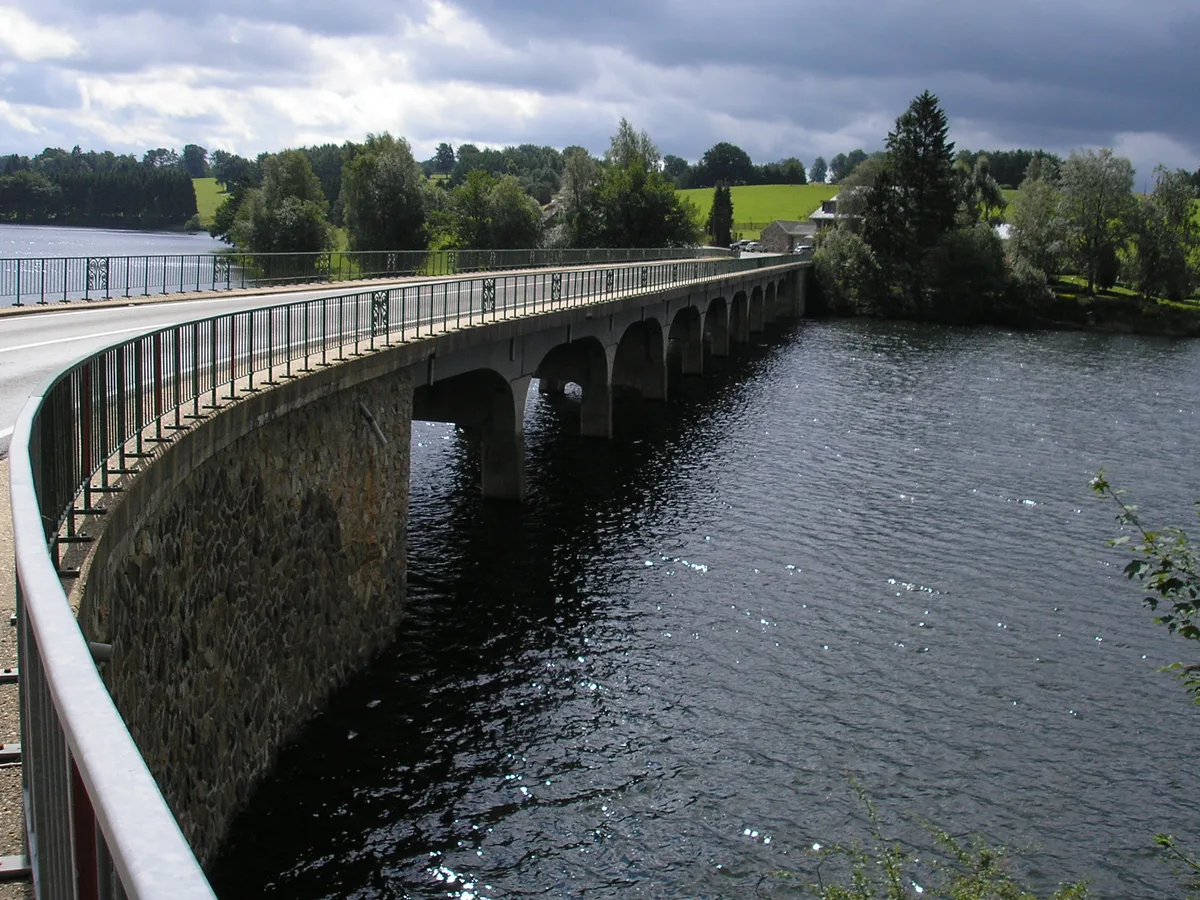 Lake Robertville — File:Lac de Robertville , Pont Haelen.jpg