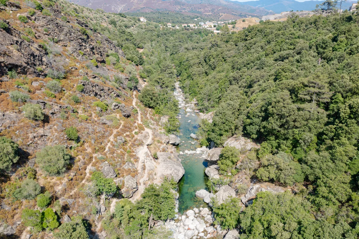 Tavignano (Tavignanu) — Aerial view of natural pools in Tavignano Valley, Corsica, France