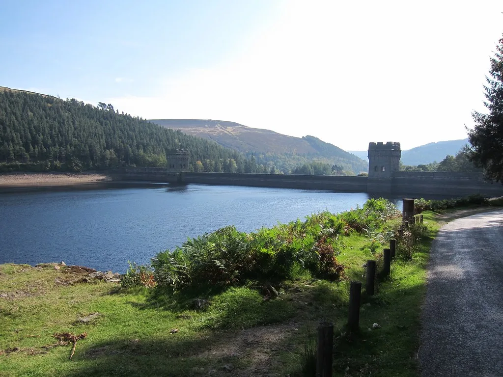 Howden Reservoir — Howden Reservoir and Dam